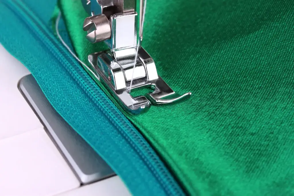 Zipper Mass Production