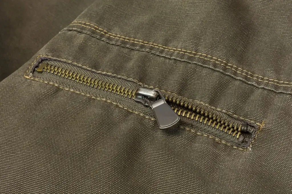 Zipper Tidak Bisa Menutup? Penyebab dan Solusinya yang Paling Sering Terjadi