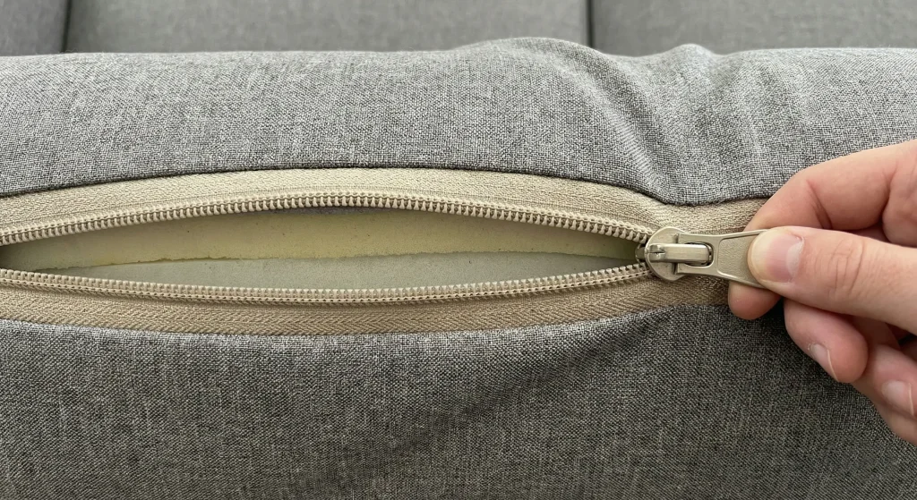 Resleting sarung sofa